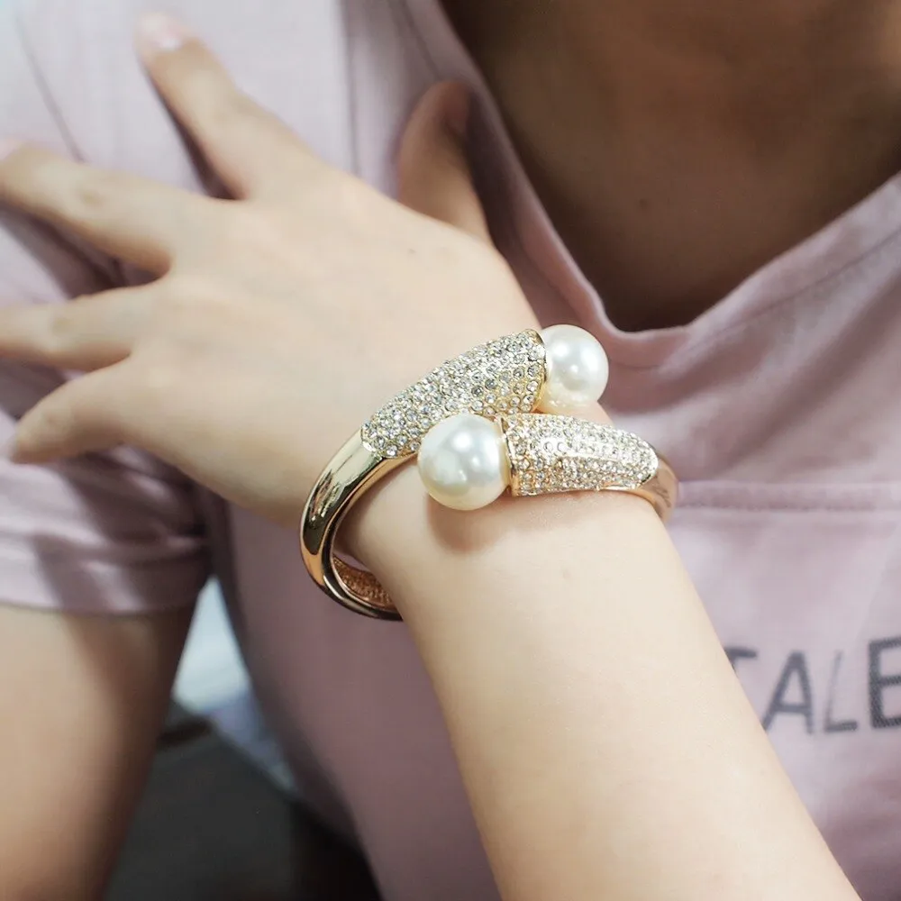 Charm Alloy Pearls Cuff Fashion Bracelets For Women