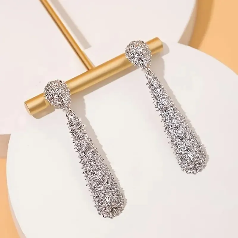 Elongated Rhinestone Dangle Eearrings