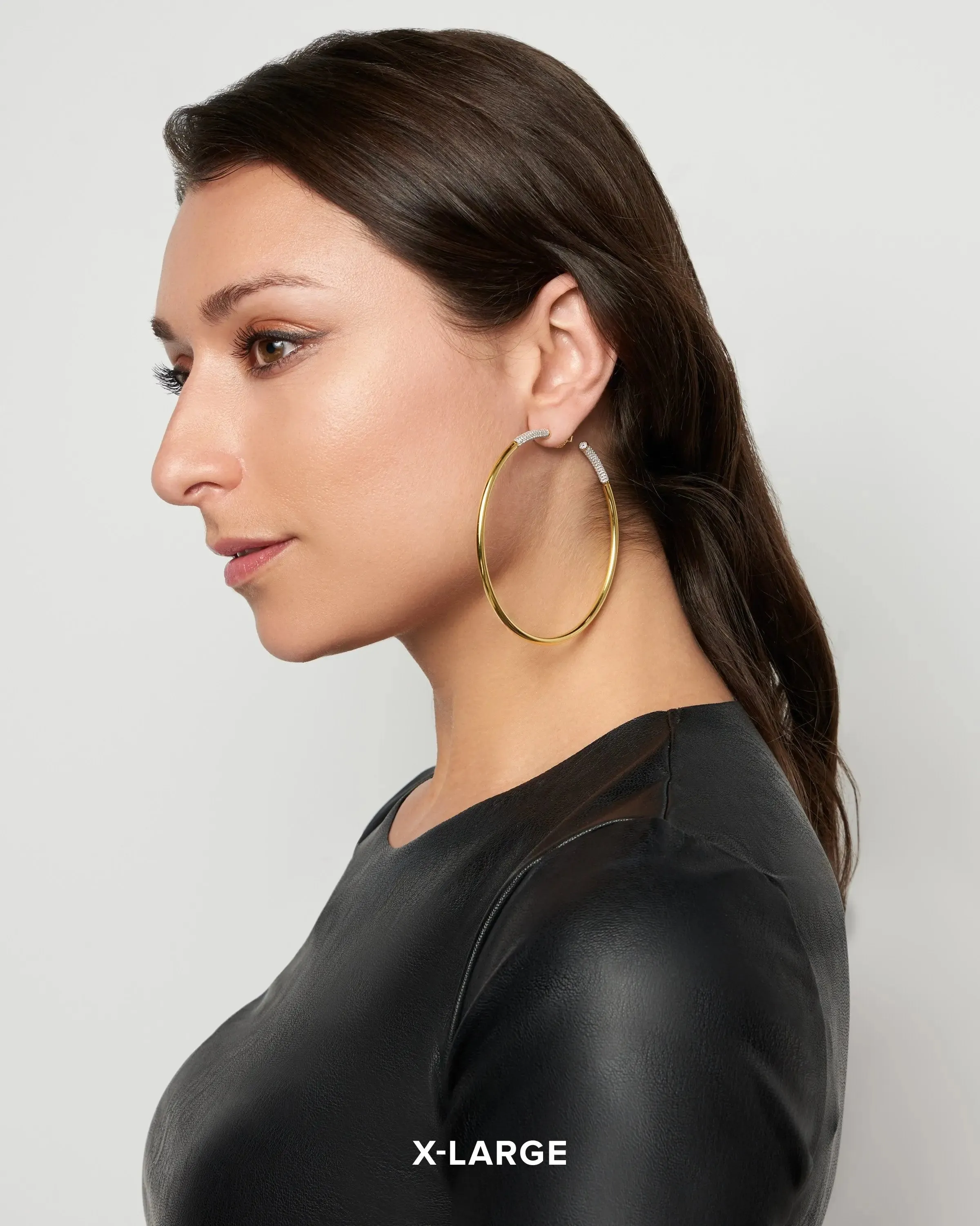 FREIDA ROTHMAN Miss Modern Sleek Hoop Earrings