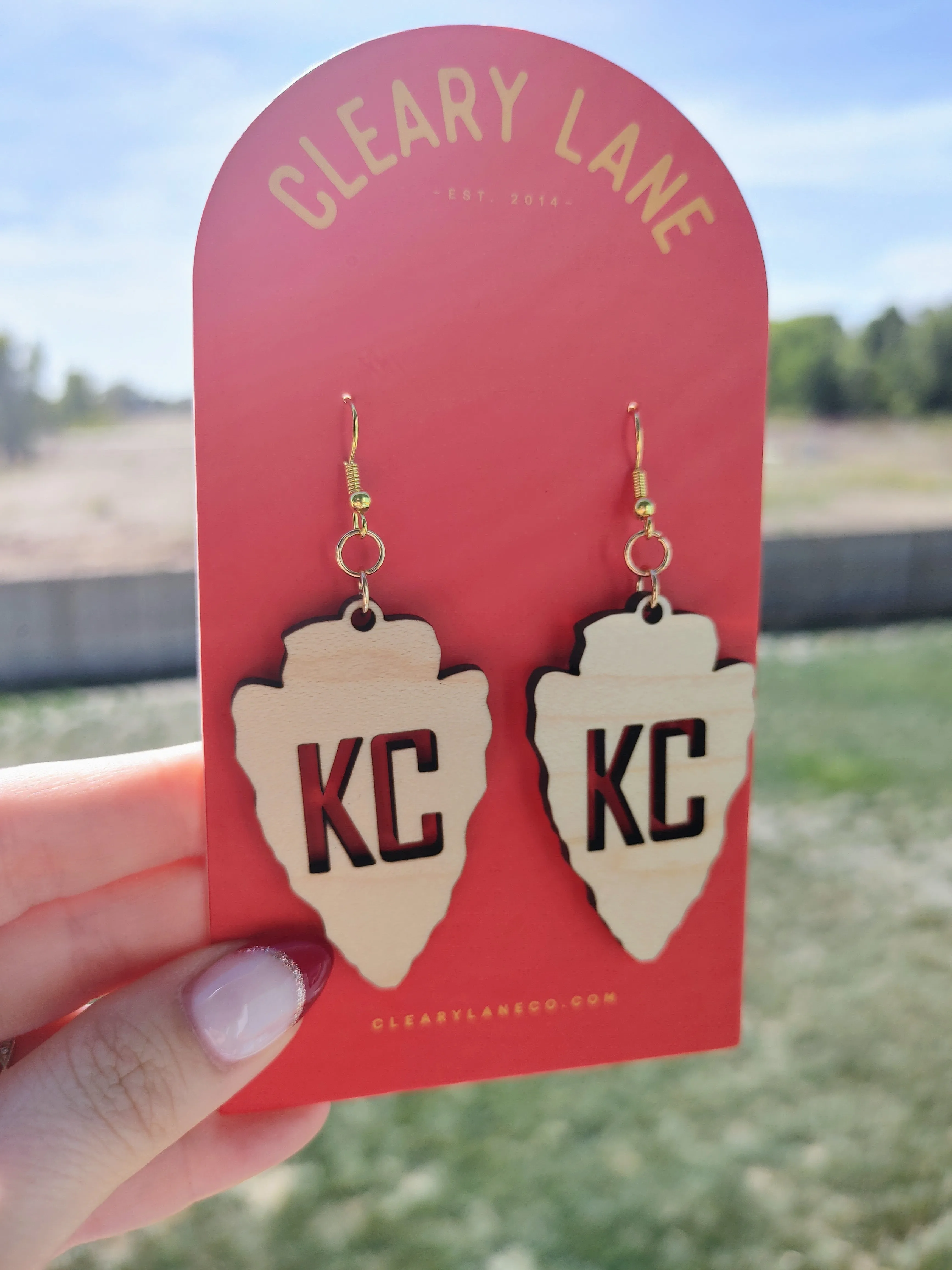 KC Arrowhead Dangle Earrings