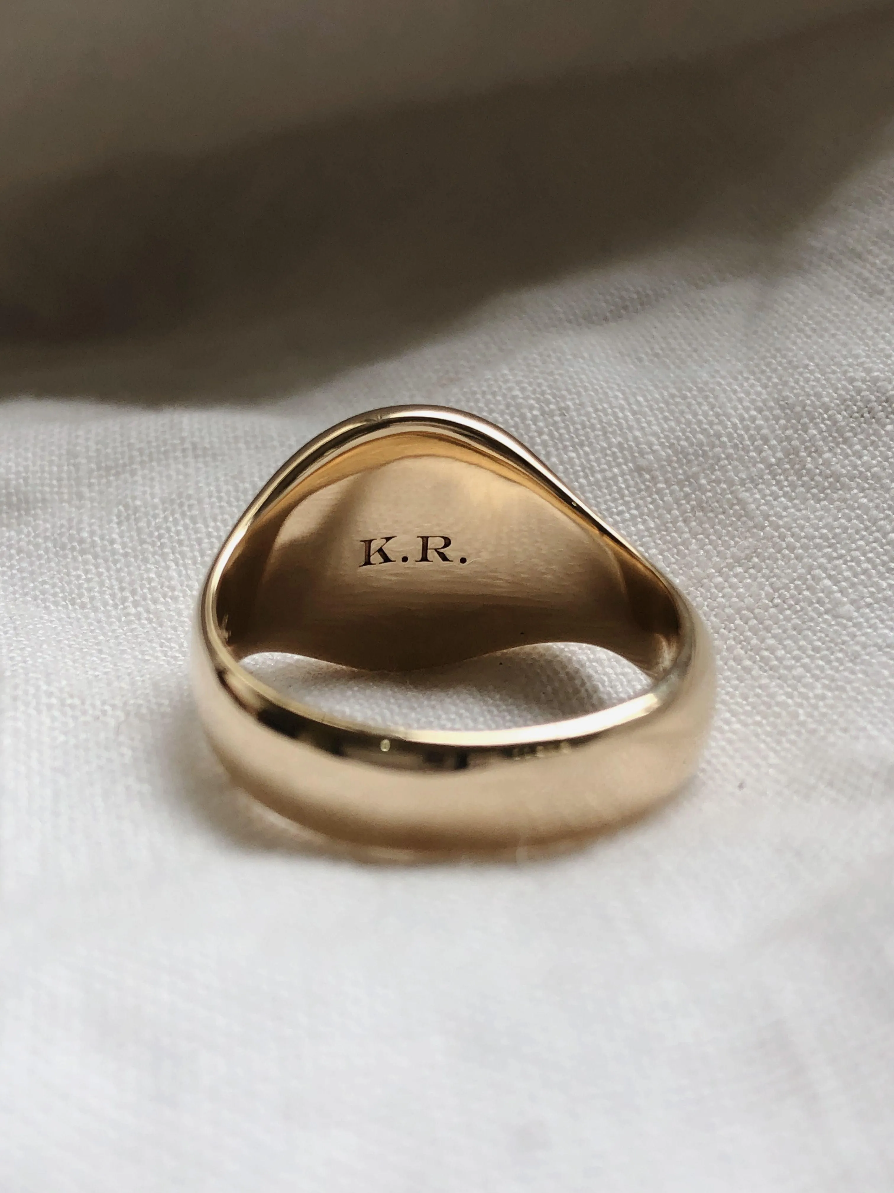 Men's Classic Signet ring