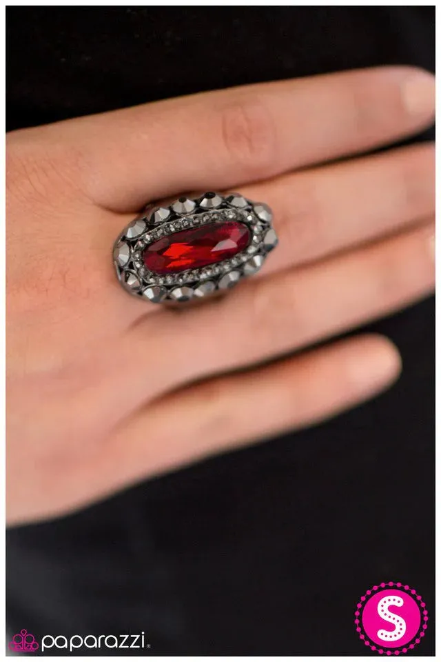 Paparazzi Ring ~ Its Good to be Queen - Red