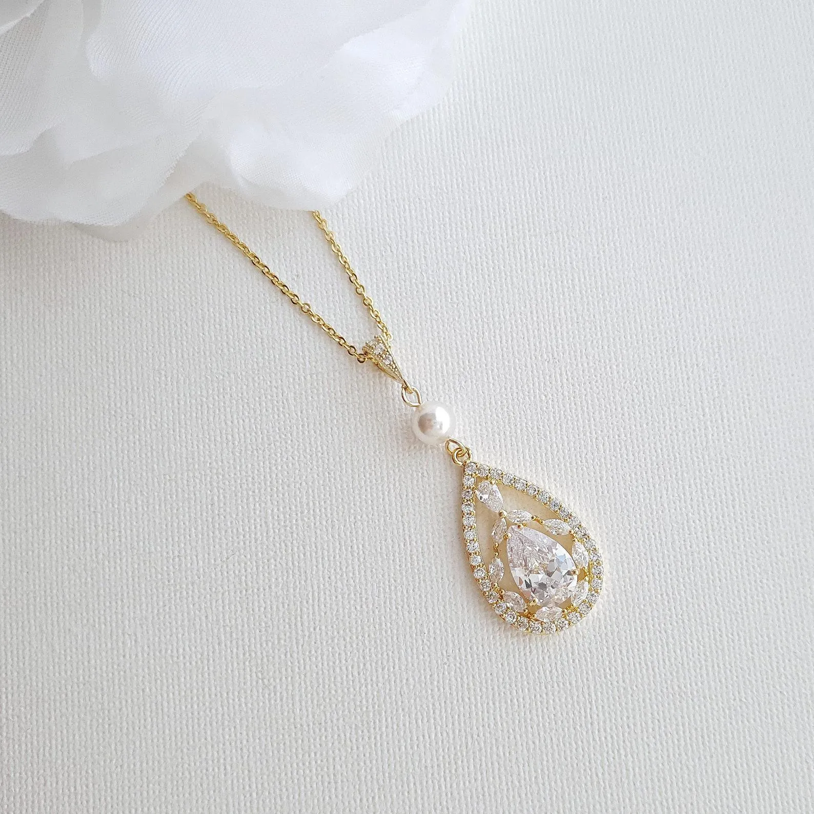 Teardrop Pendant Necklace for Wedding in Rose Gold & Pearl-Esther