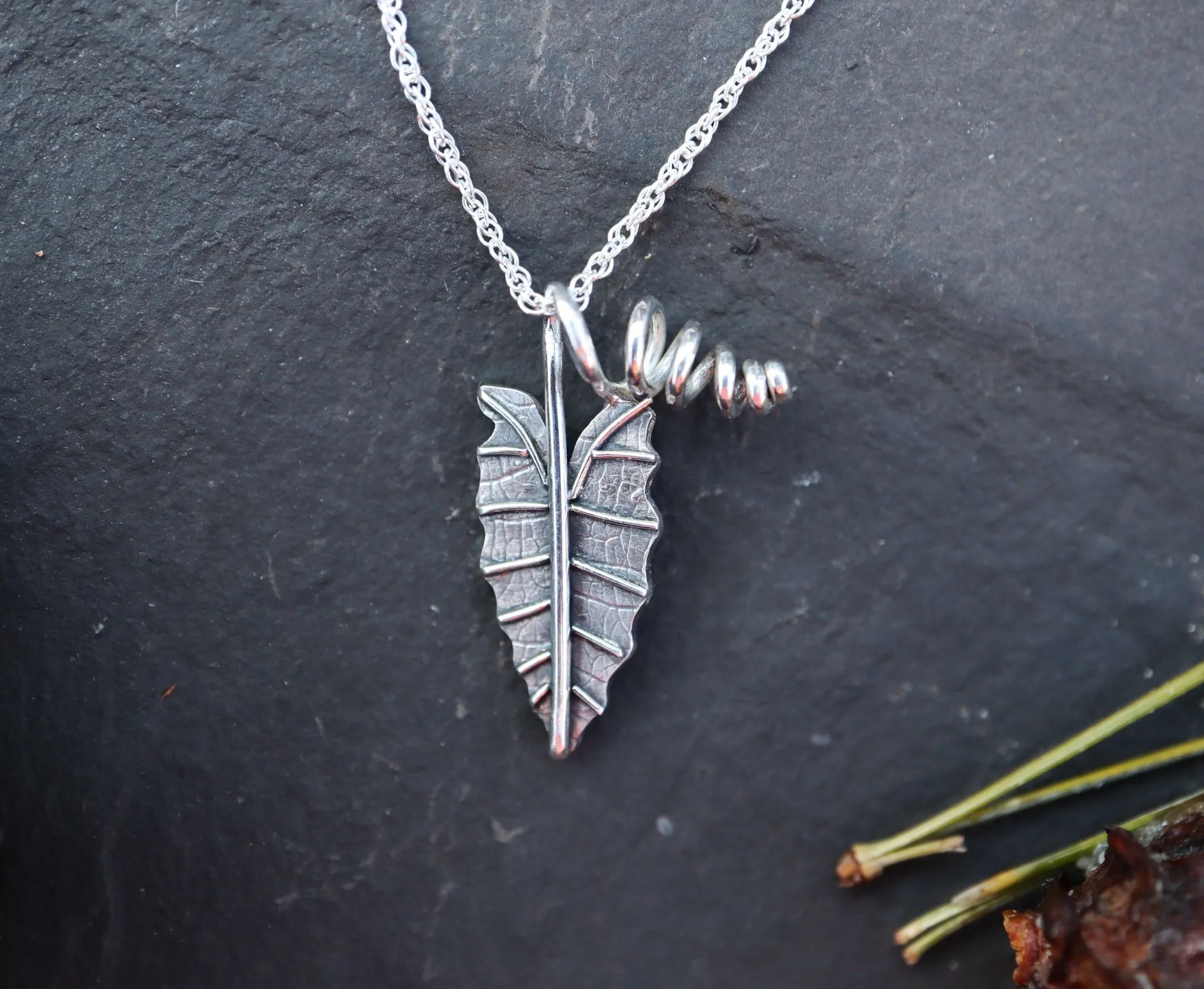 Tiny Plant Leaf Necklaces