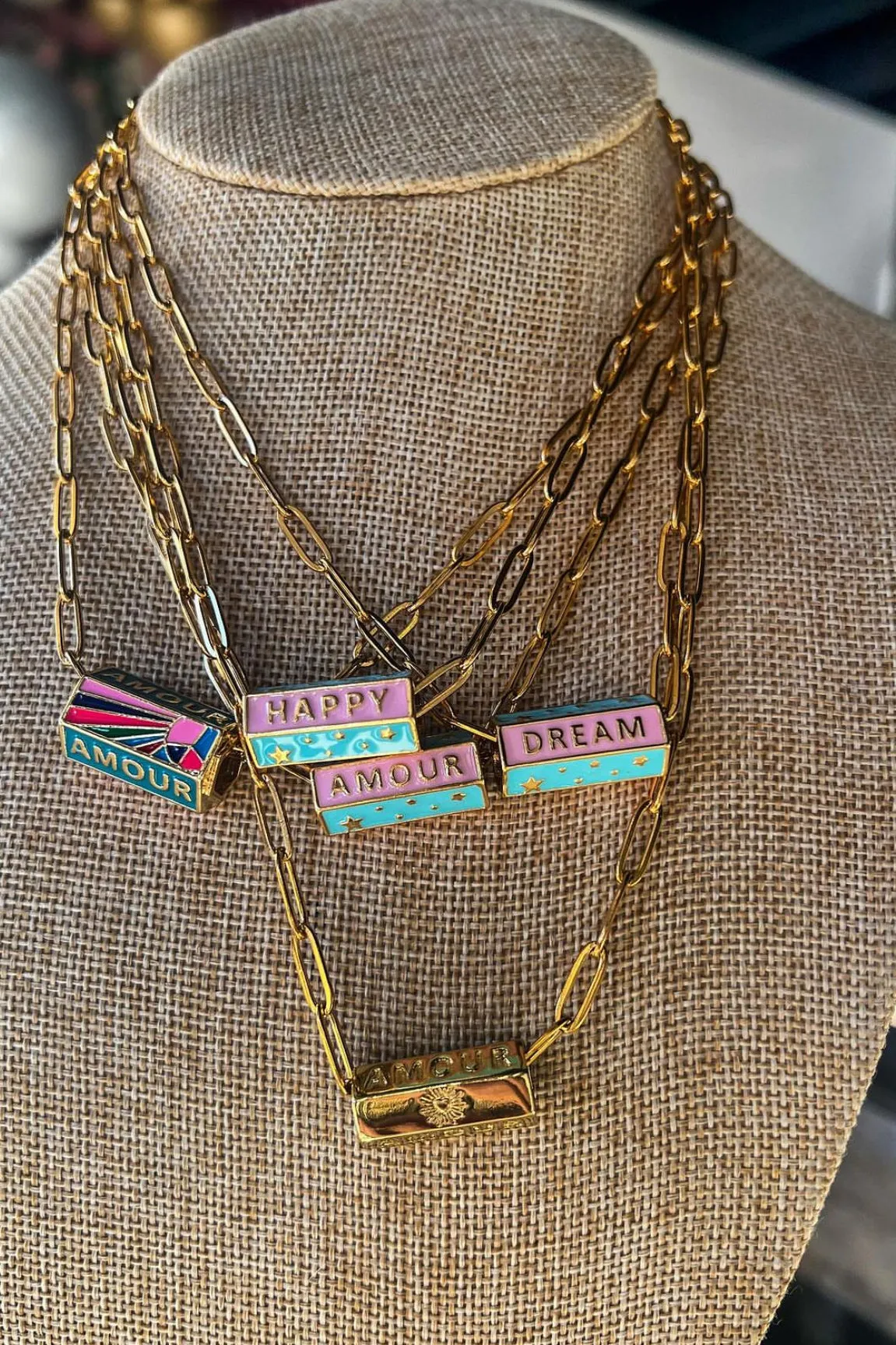 WARHOL NECKLACE